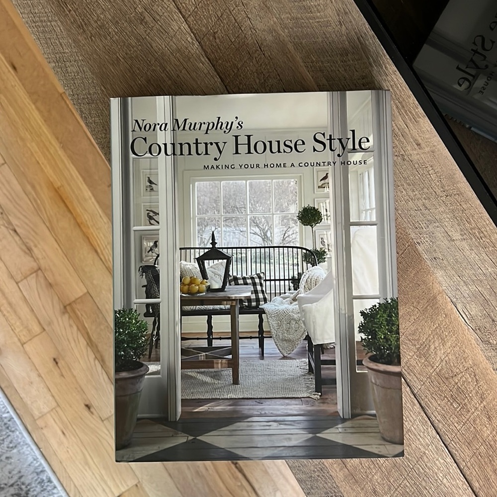 Decor Book - Picture 2 of 2